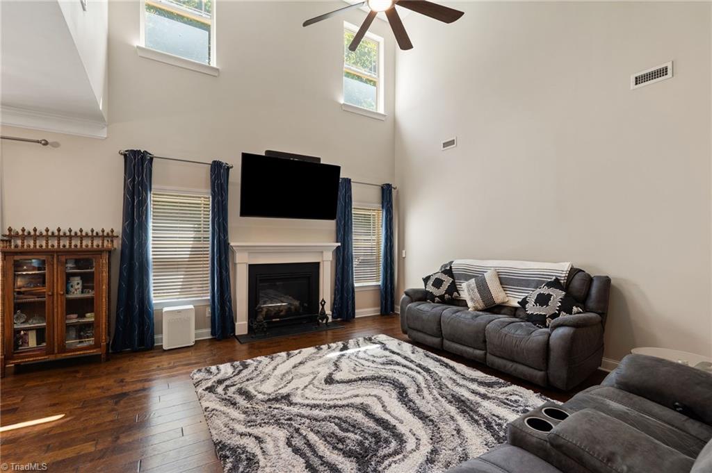 1826 Castle Gate Court High Point, NC 27265 - Photo 17 of 50 Gallery Image 17