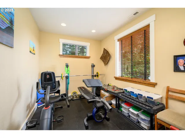 $1,469,000 | 15000 Blacktail Drive, McMinnville, OR 97128