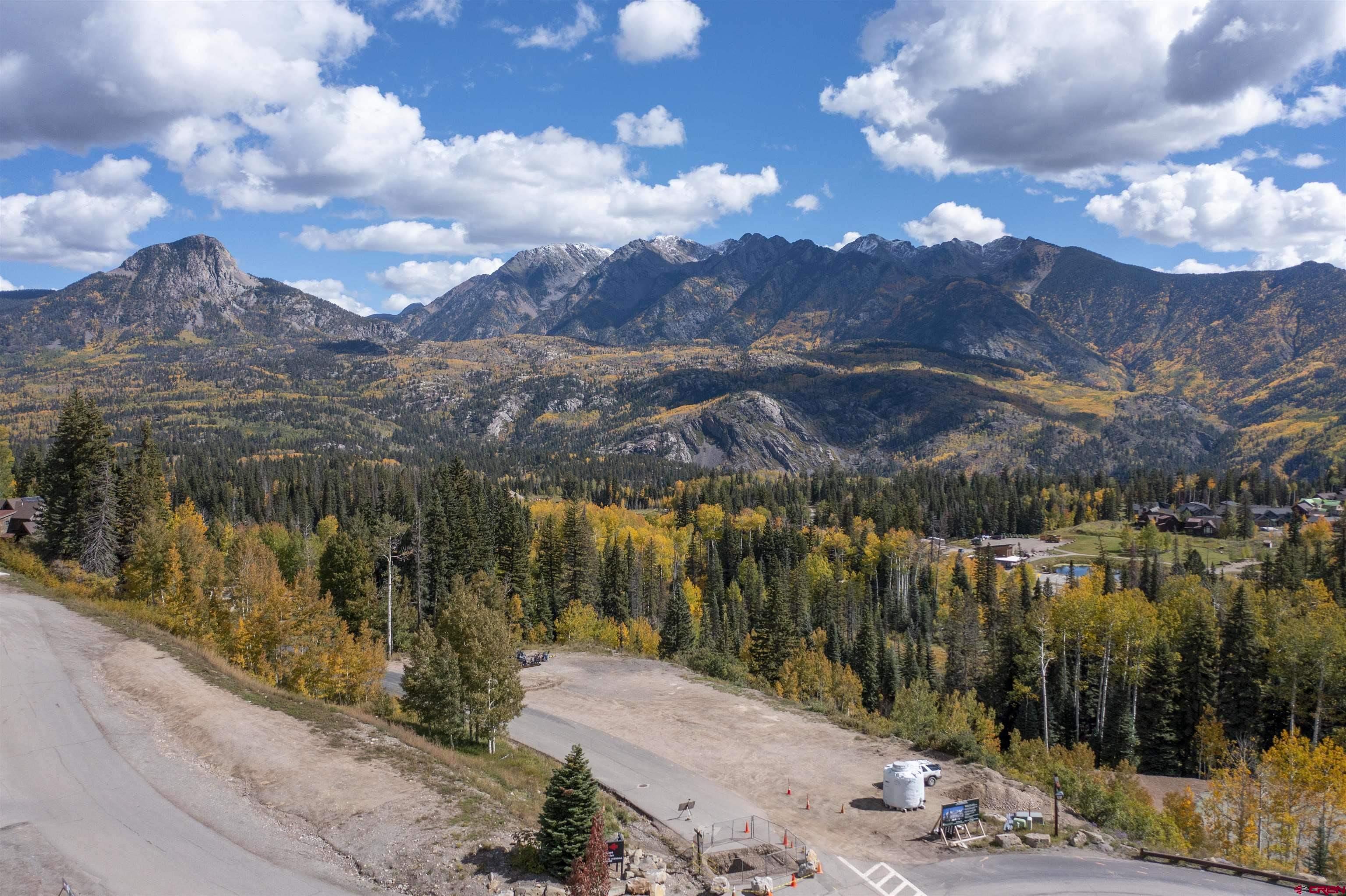 40 Hermosa Park Road Durango, CO 81301 - Photo 4 of 17 a view of a lake with a mountain