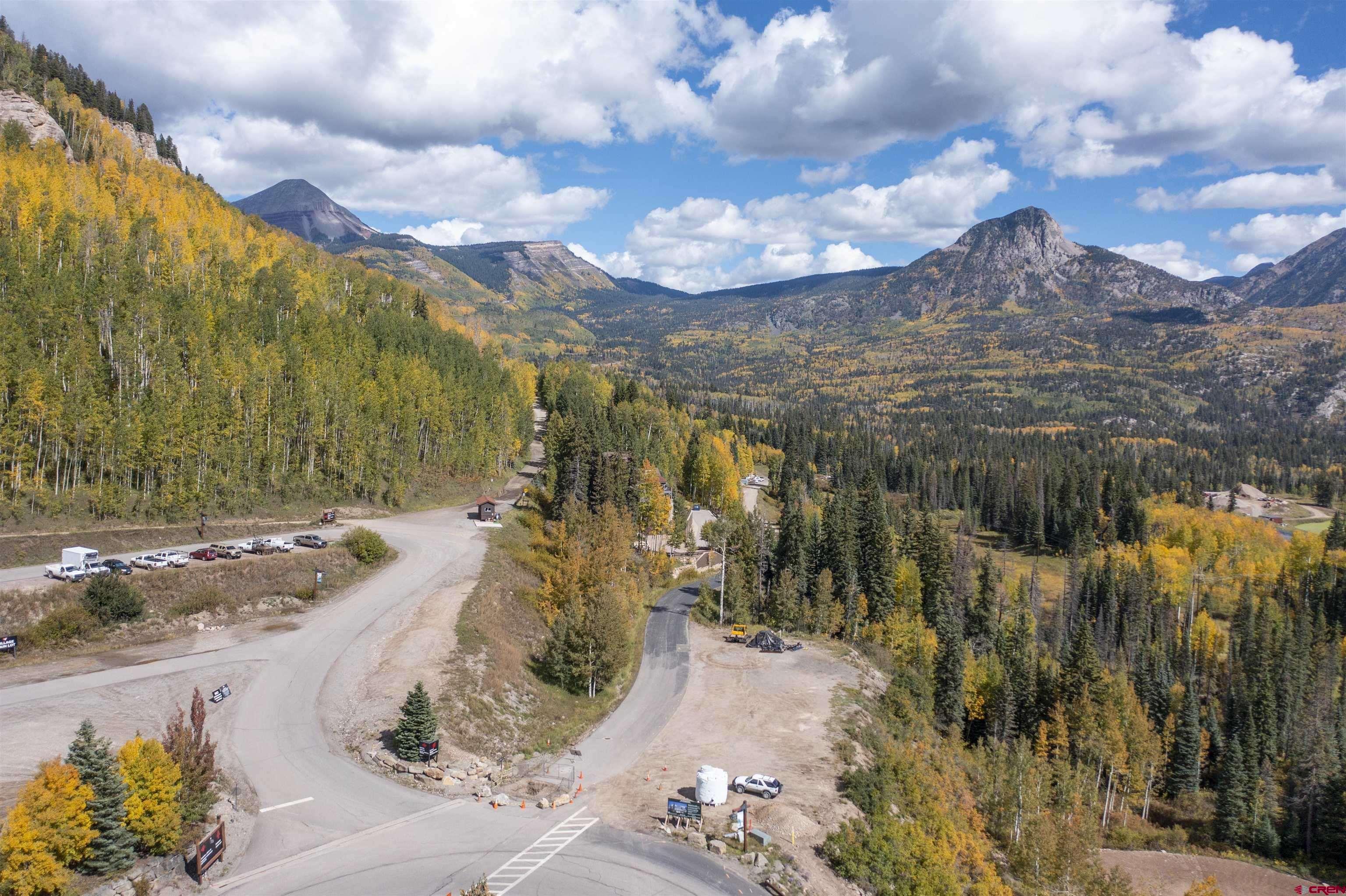 40 Hermosa Park Road Durango, CO 81301 - Photo 6 of 17 a view of a pathway with a yard