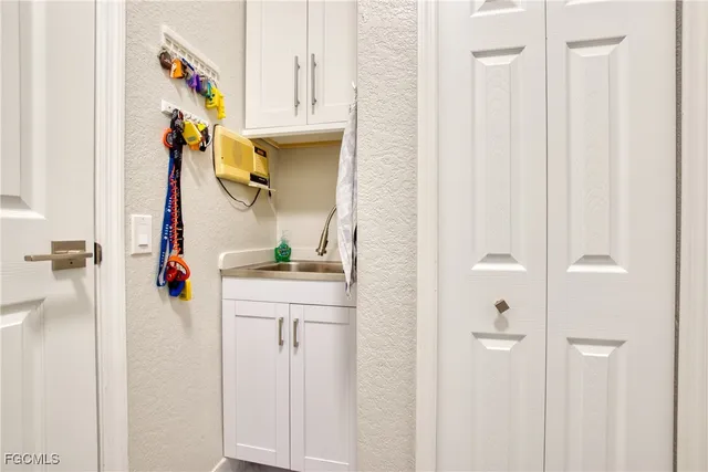 a view of a walk in closet