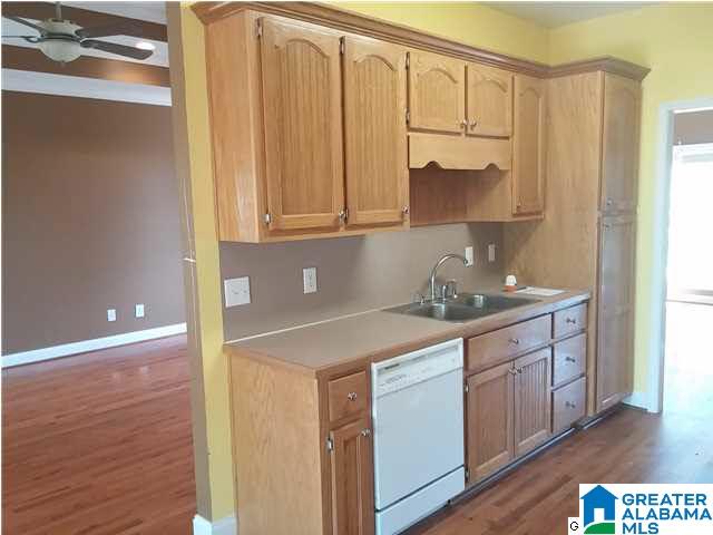 262 Meadows Drive Springville, AL 35146 - Photo 3 of 24
