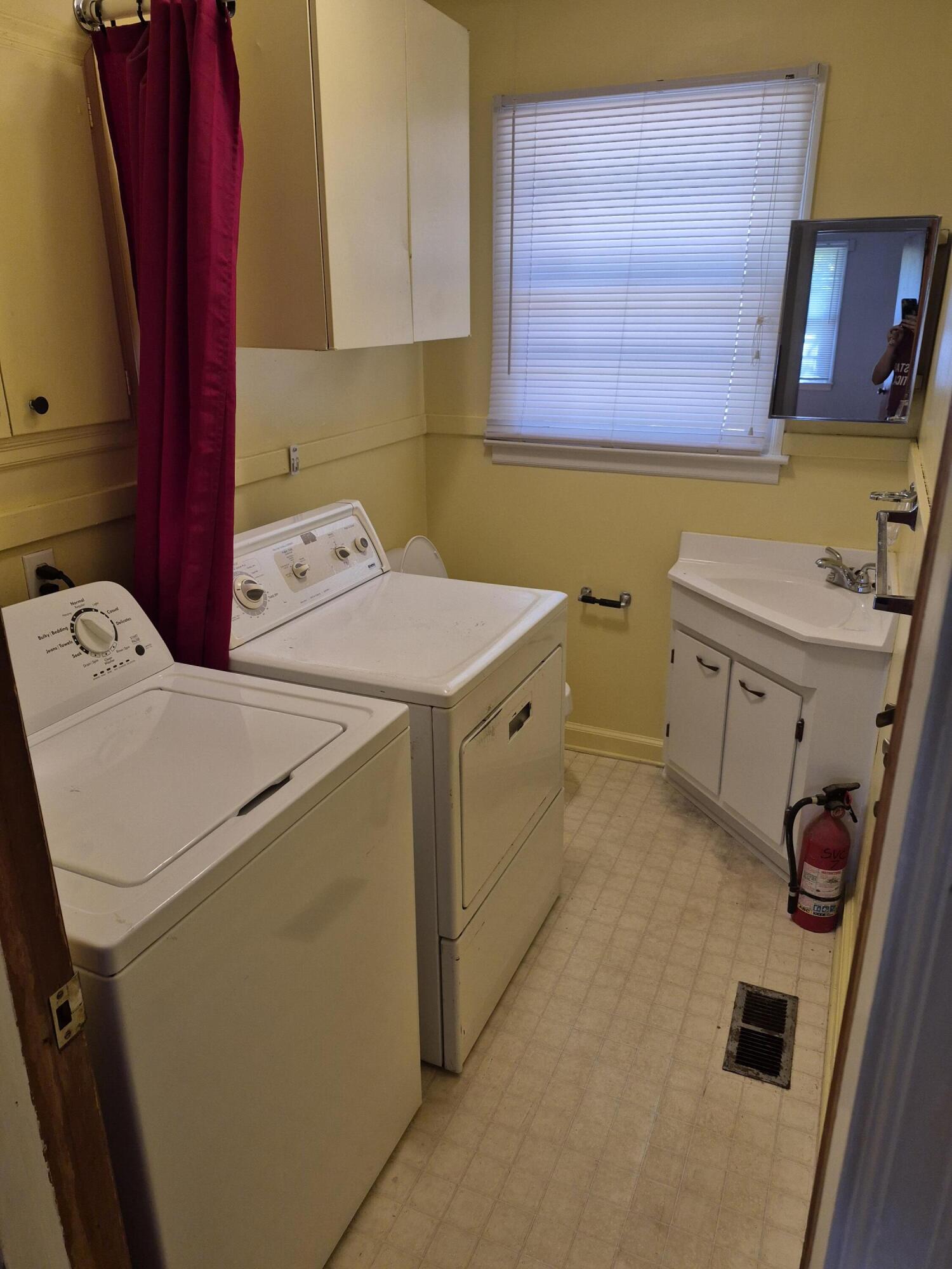 1129 Magnolia Drive Augusta, GA 30904 - Photo 10 of 20 20250818_105850