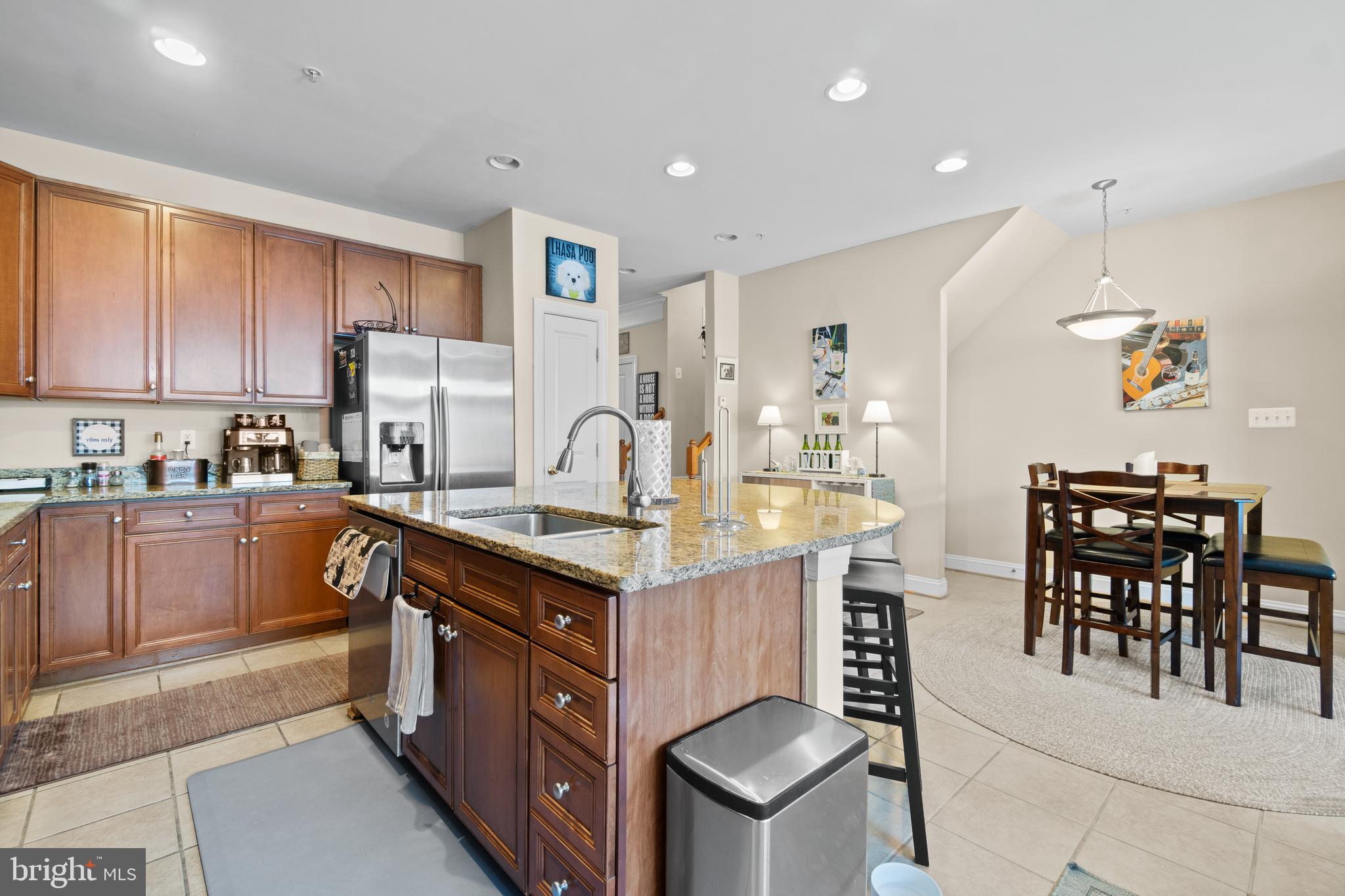 7657 President Street Fulton, MD 20759 - Photo 14 of 43 KITCHEN AND DINING AREA