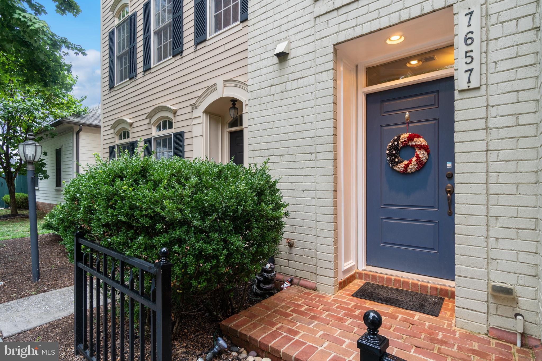 7657 President Street Fulton, MD 20759 - Photo 2 of 43 FRONT