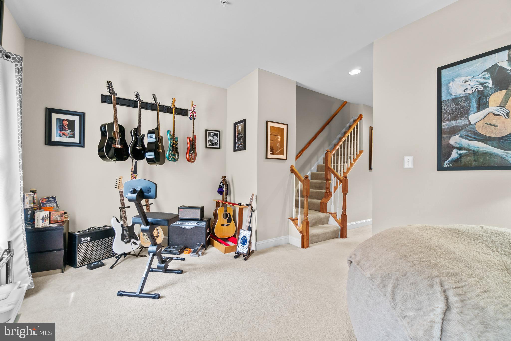 7657 President Street Fulton, MD 20759 - Photo 33 of 43 UPPER LEVEL 1 SITTING ROOM