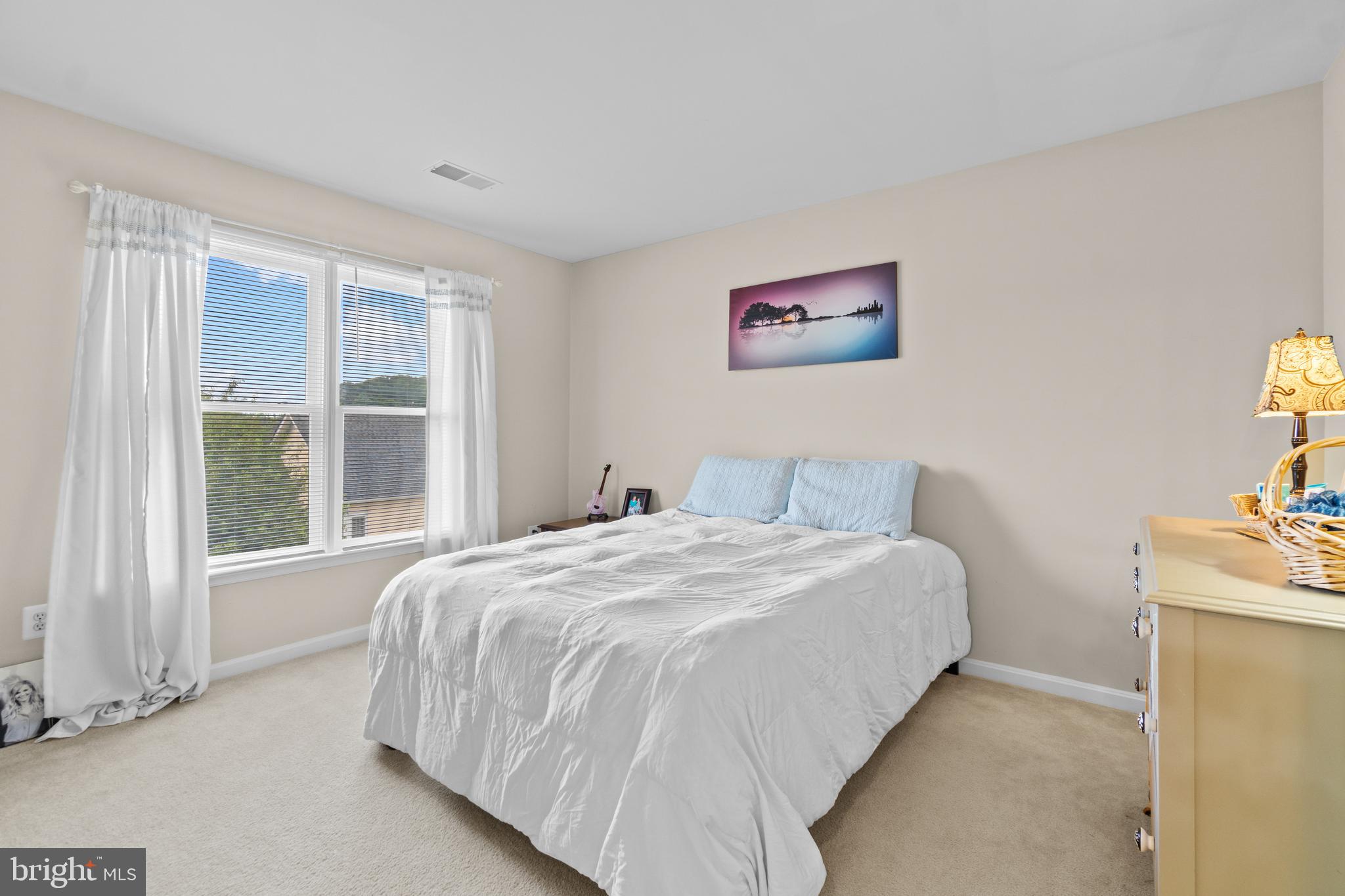 7657 President Street Fulton, MD 20759 - Photo 35 of 43 UPPER LEVEL 2 BEDROOM