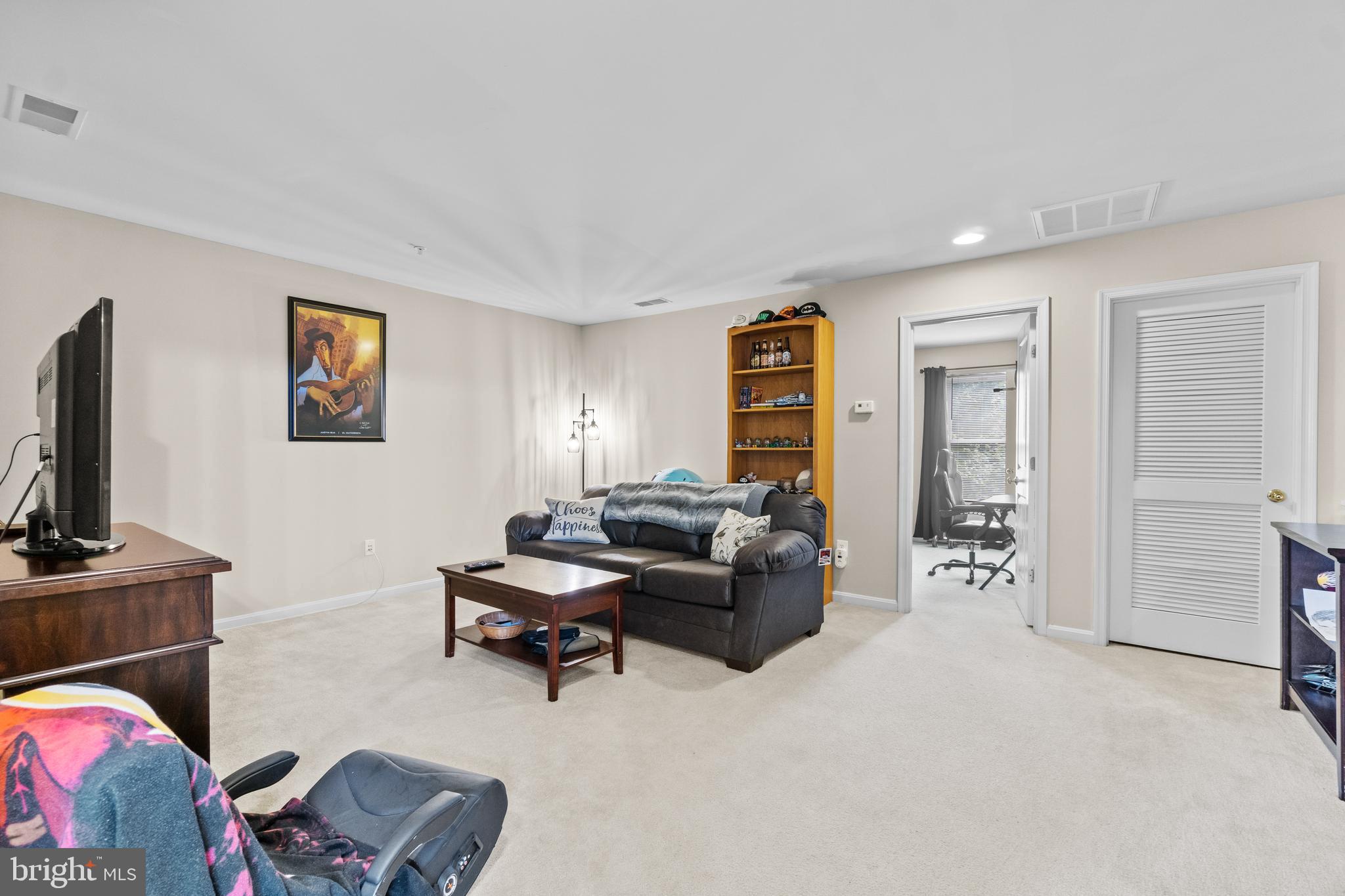 7657 President Street Fulton, MD 20759 - Photo 37 of 43 UPPER LEVEL 2 LOFT