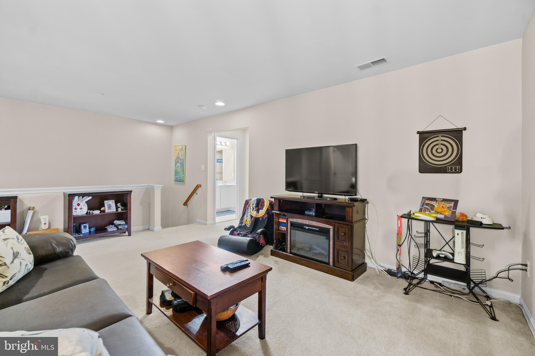 7657 President Street Fulton, MD 20759 - Photo 39 of 43 UPPER LEVEL 2 LOFT
