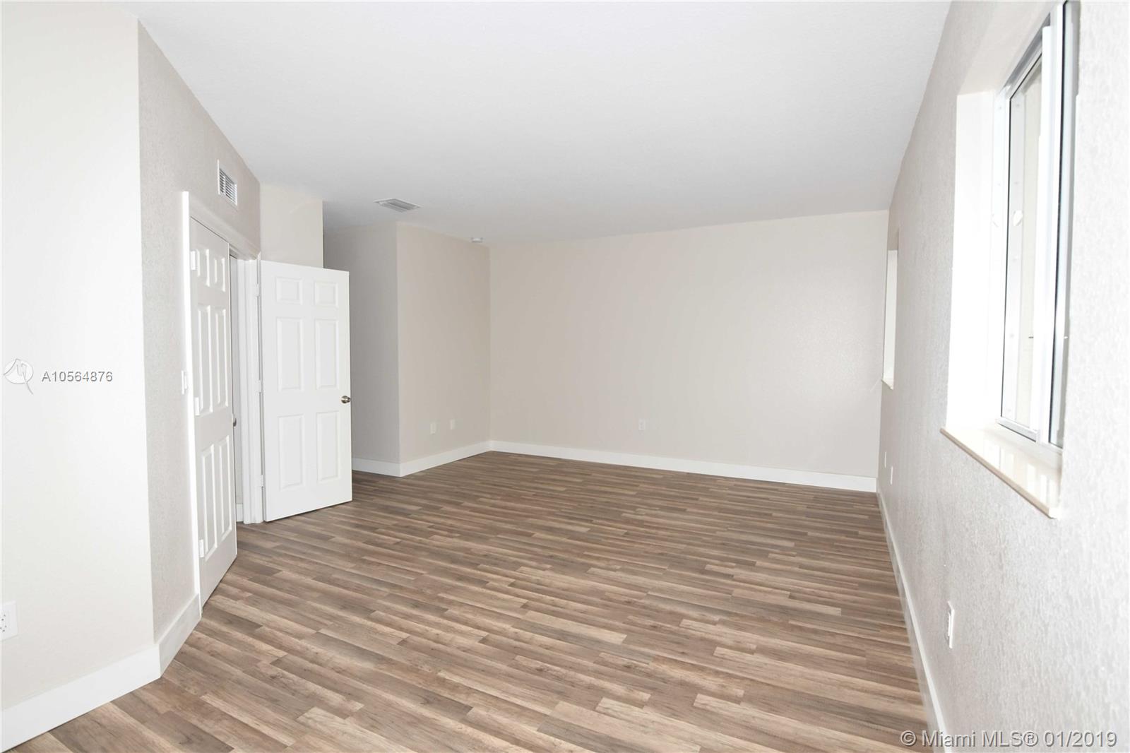 2364 Southwest 147 Path Miami, FL 33185 - Photo 14 of 28 Gallery Image 14