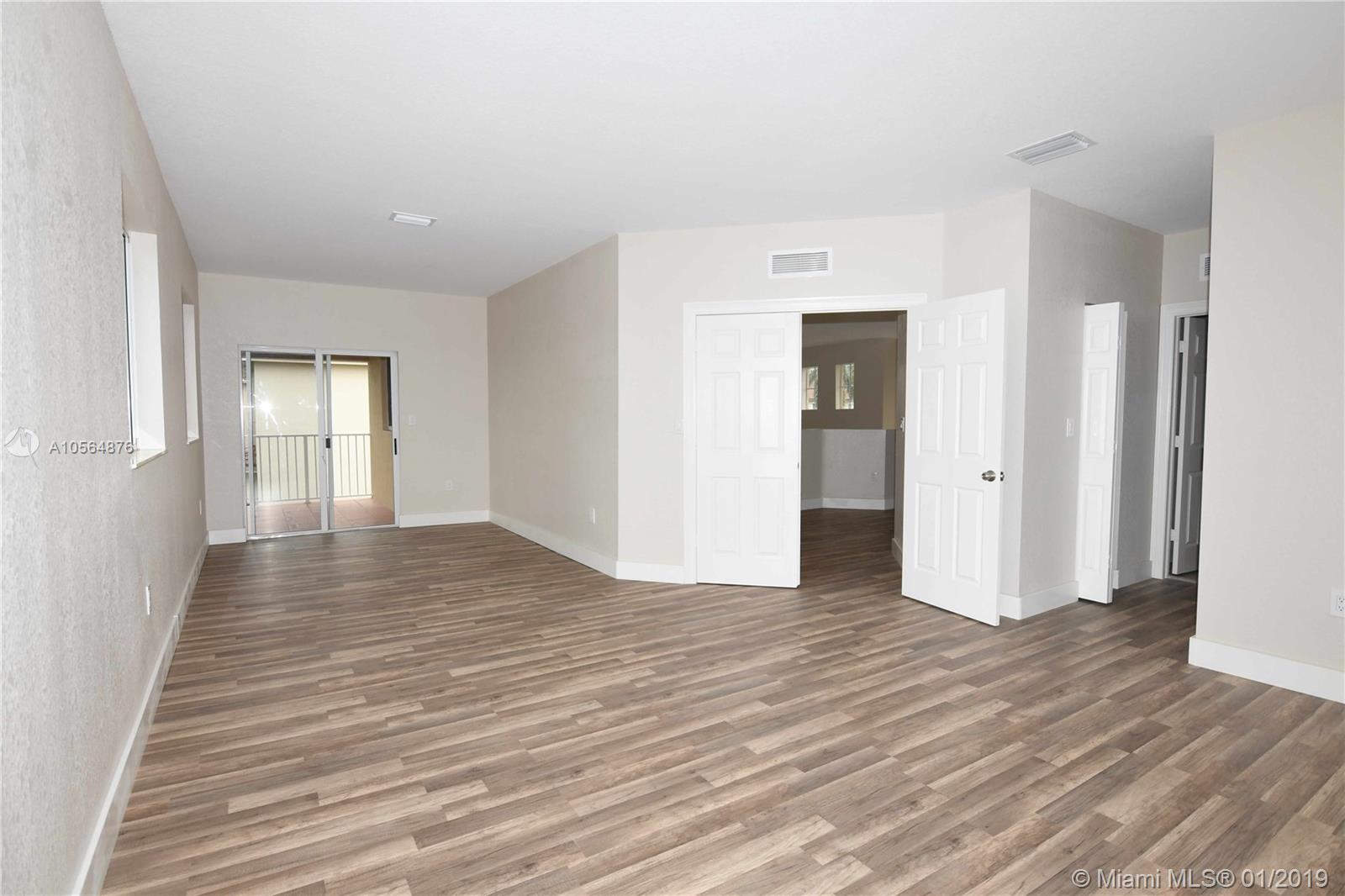 2364 Southwest 147 Path Miami, FL 33185 - Photo 15 of 28 Gallery Image 15