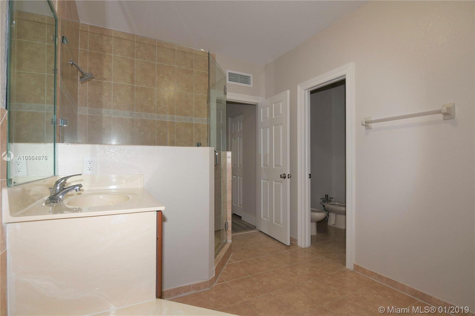 2364 Southwest 147 Path Miami, FL 33185 - Photo 18 of 28 Gallery Image 18