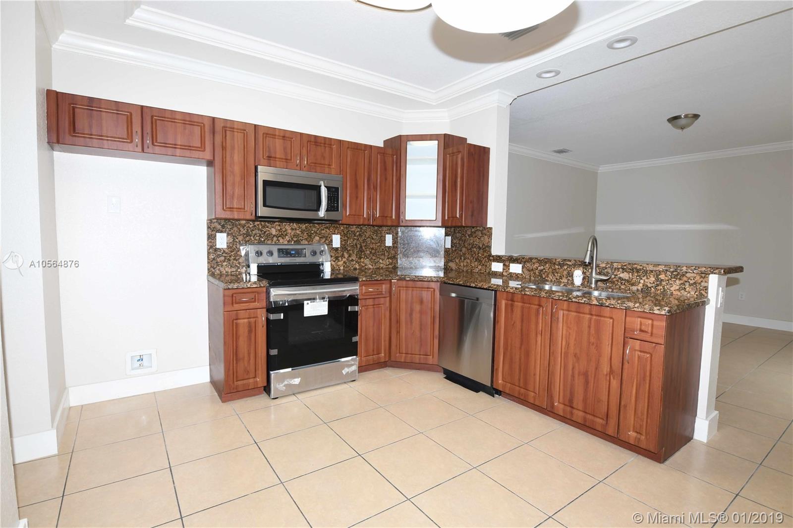 2364 Southwest 147 Path Miami, FL 33185 - Photo 7 of 28 Gallery Image 7