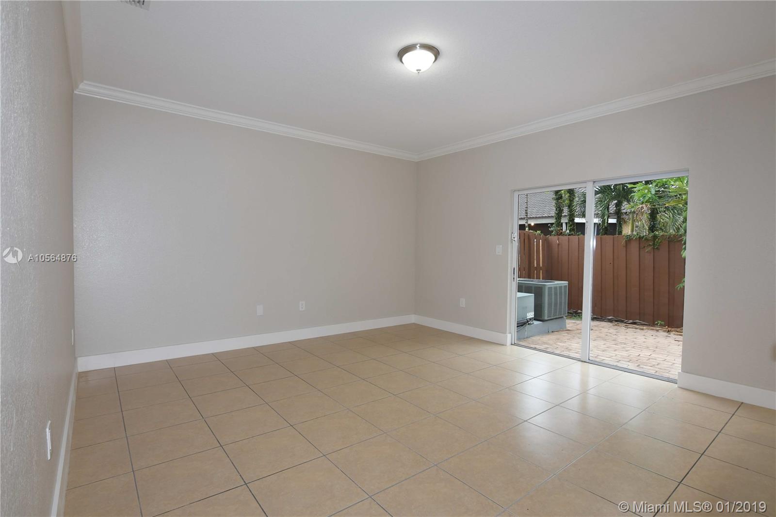 2364 Southwest 147 Path Miami, FL 33185 - Photo 8 of 28 Gallery Image 8