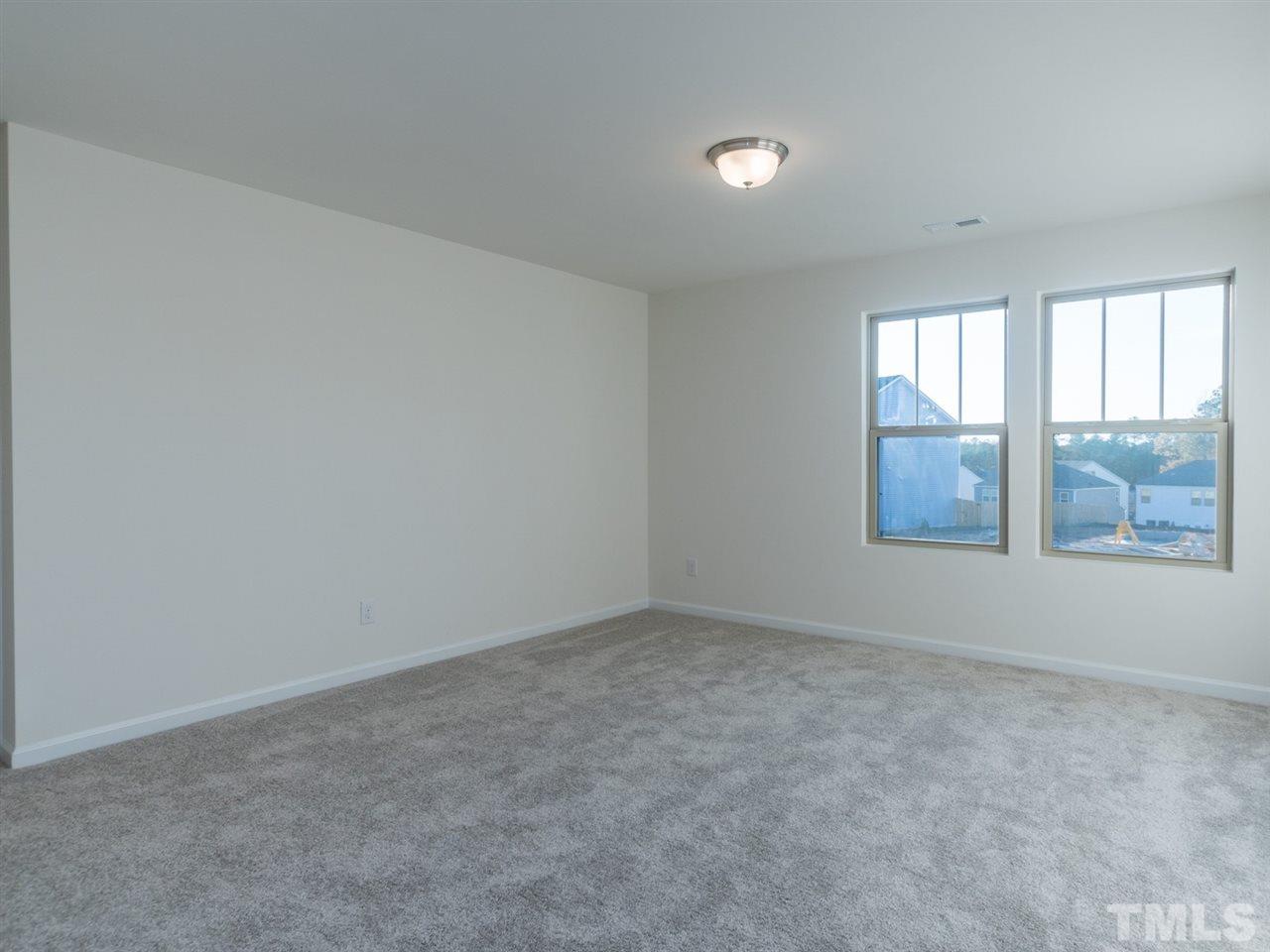 907 Lippincott Road Durham, NC 27703 - Photo 14 of 26 Gallery Image 14