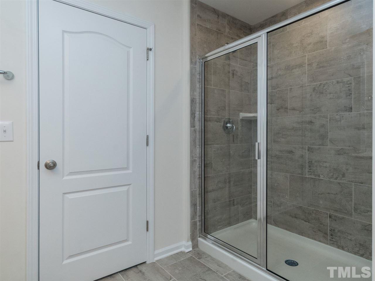 907 Lippincott Road Durham, NC 27703 - Photo 18 of 26 Gallery Image 18