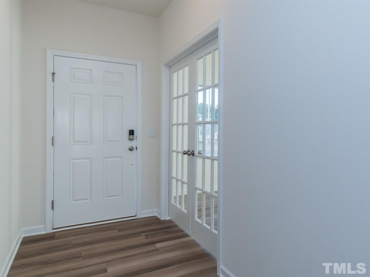 907 Lippincott Road Durham, NC 27703 - Photo 4 of 26 Gallery Image 4