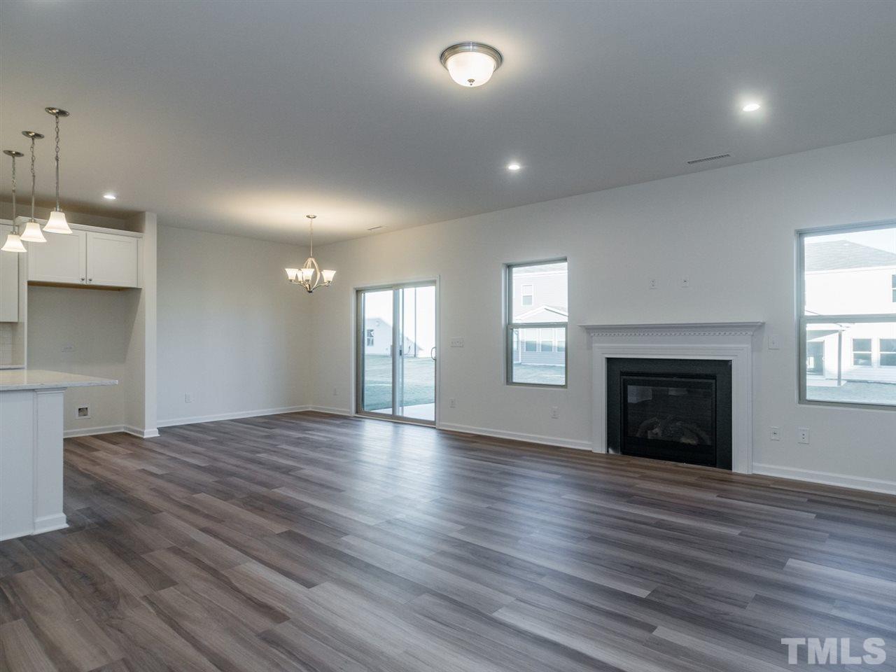 907 Lippincott Road Durham, NC 27703 - Photo 7 of 26 Gallery Image 7