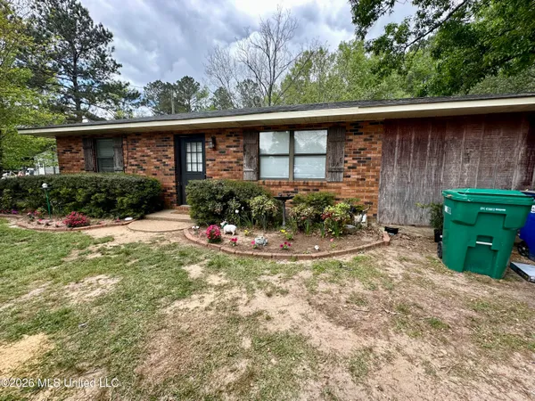 $159,000 | 4027 Silverton Trail Southeast, Ruth, MS 39662