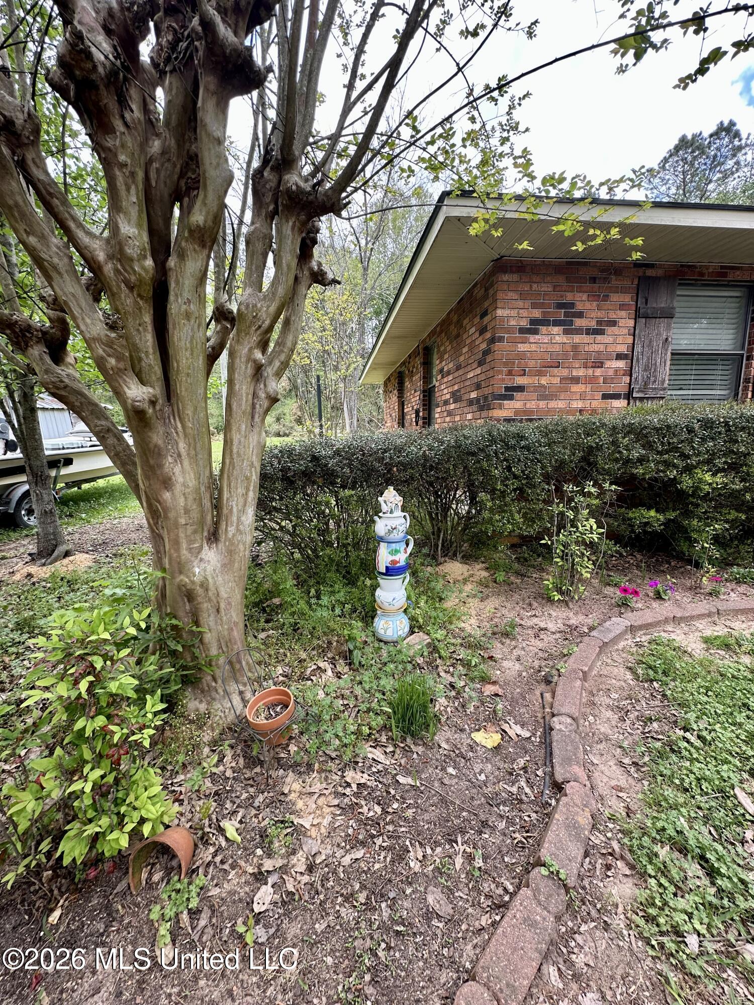4027 Silverton Trail Southeast Ruth, MS 39662 - Photo 4 of 31 IMG_4904