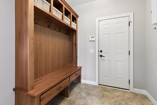 $950,000 | 572 Spruce Circle, Eagan, MN 55123