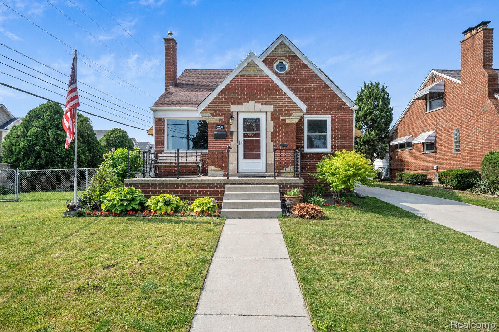 8296 Racine Road Warren, MI 48093 - Photo 1 of 30 Gallery Image 1
