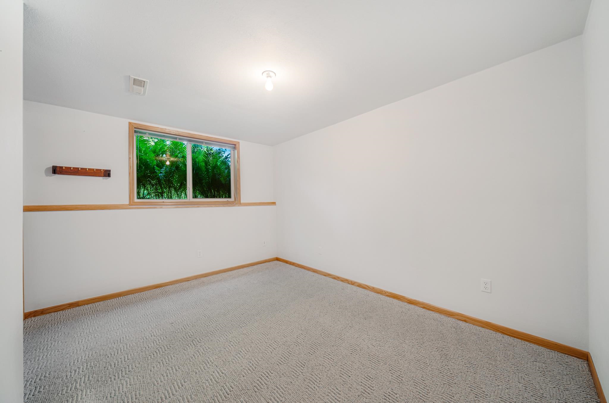 3393 Harbor Bay Road Oshkosh, WI 54901 - Photo 17 of 40