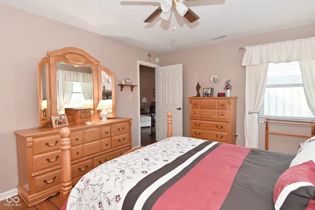 $164,900 | 1798 Wellesley Lane, Indianapolis, IN 46219