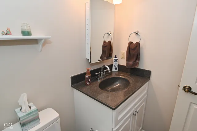 $164,900 | 1798 Wellesley Lane, Indianapolis, IN 46219