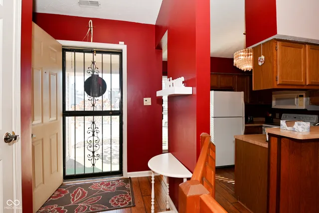 $164,900 | 1798 Wellesley Lane, Indianapolis, IN 46219