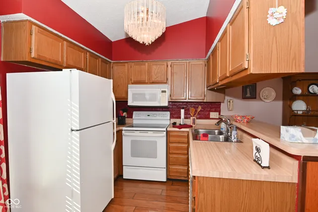 $164,900 | 1798 Wellesley Lane, Indianapolis, IN 46219