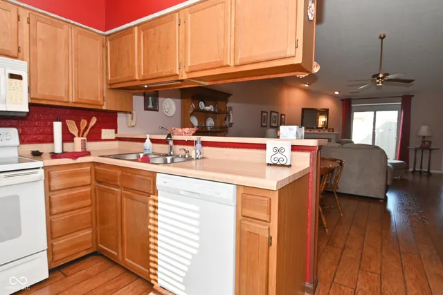 $164,900 | 1798 Wellesley Lane, Indianapolis, IN 46219