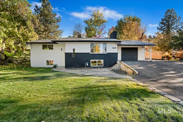 $609,900 | 2412 West Hill Road, Boise, ID 83702