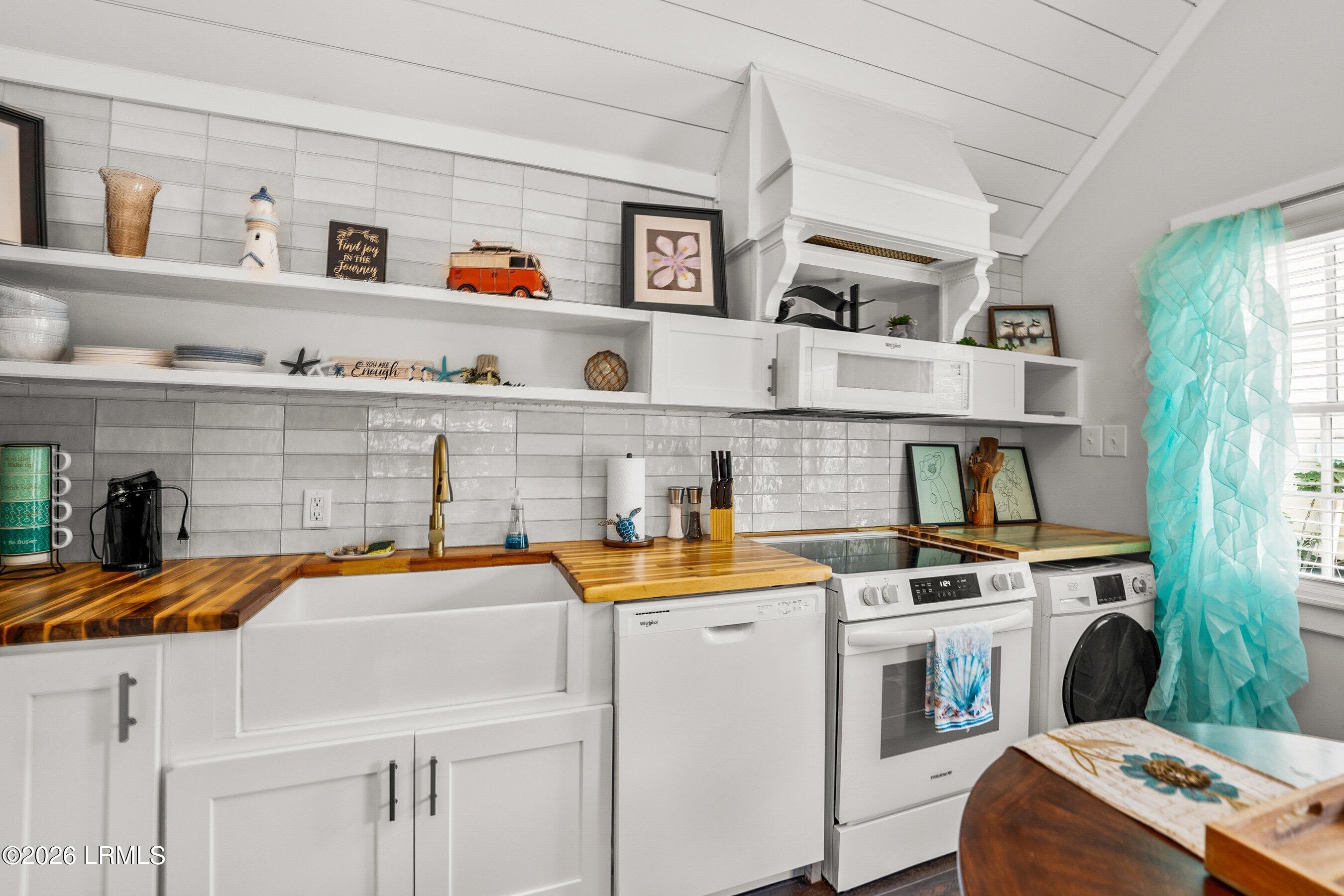 510 Ribaut Road Beaufort, SC 29902 - Photo 47 of 77 DSC02918-290-1.jpg-SMALL