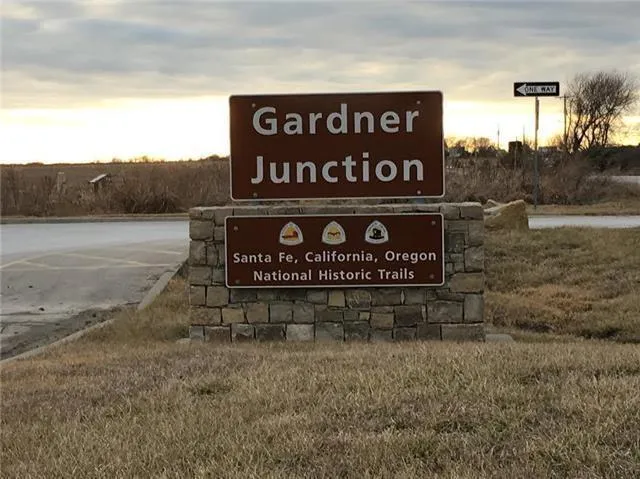 $600,000 | 183rd Street, Gardner, KS 66030