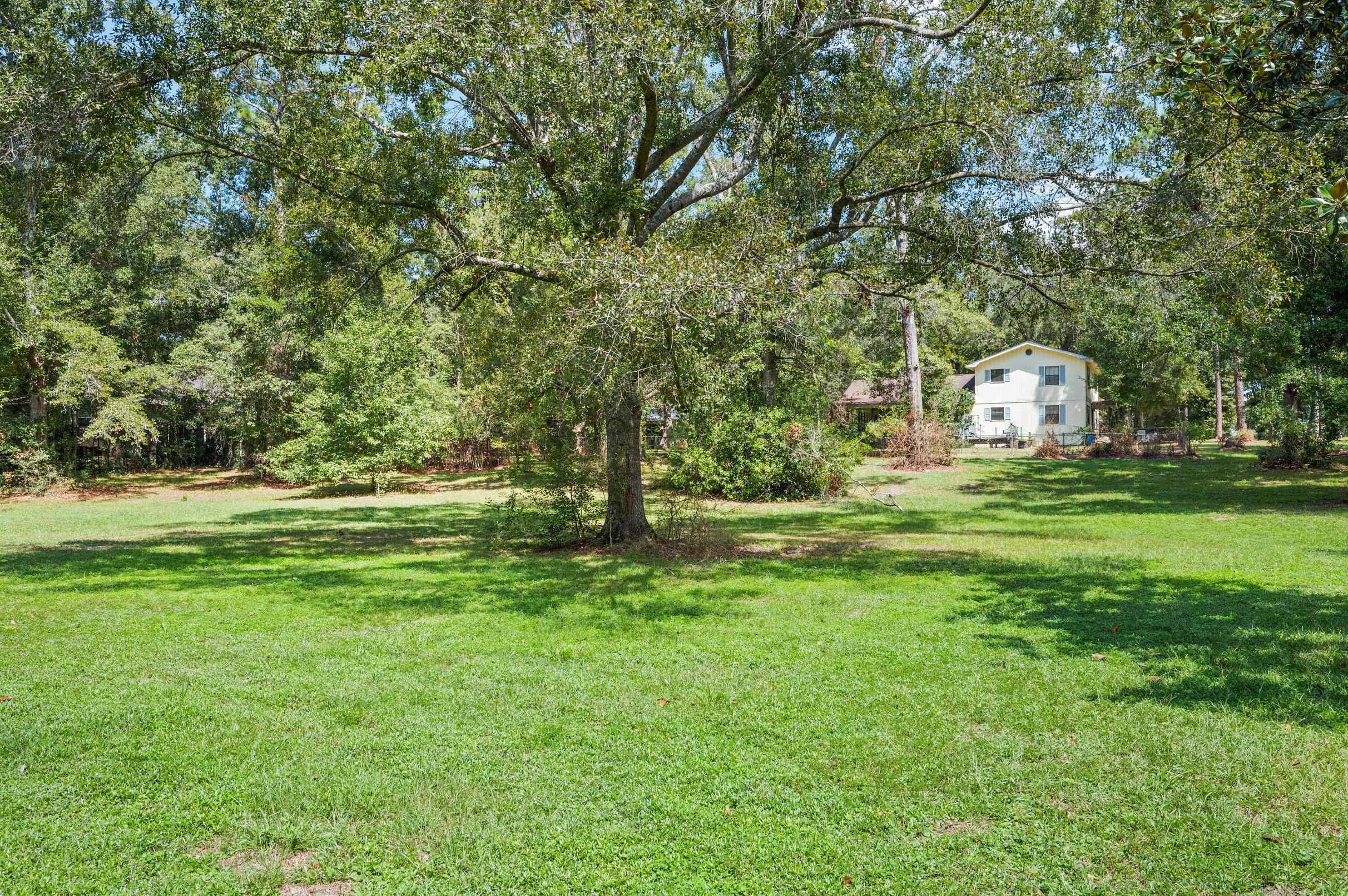 10421 Hilltop Drive Foley, AL 36535 - Photo 8 of 22