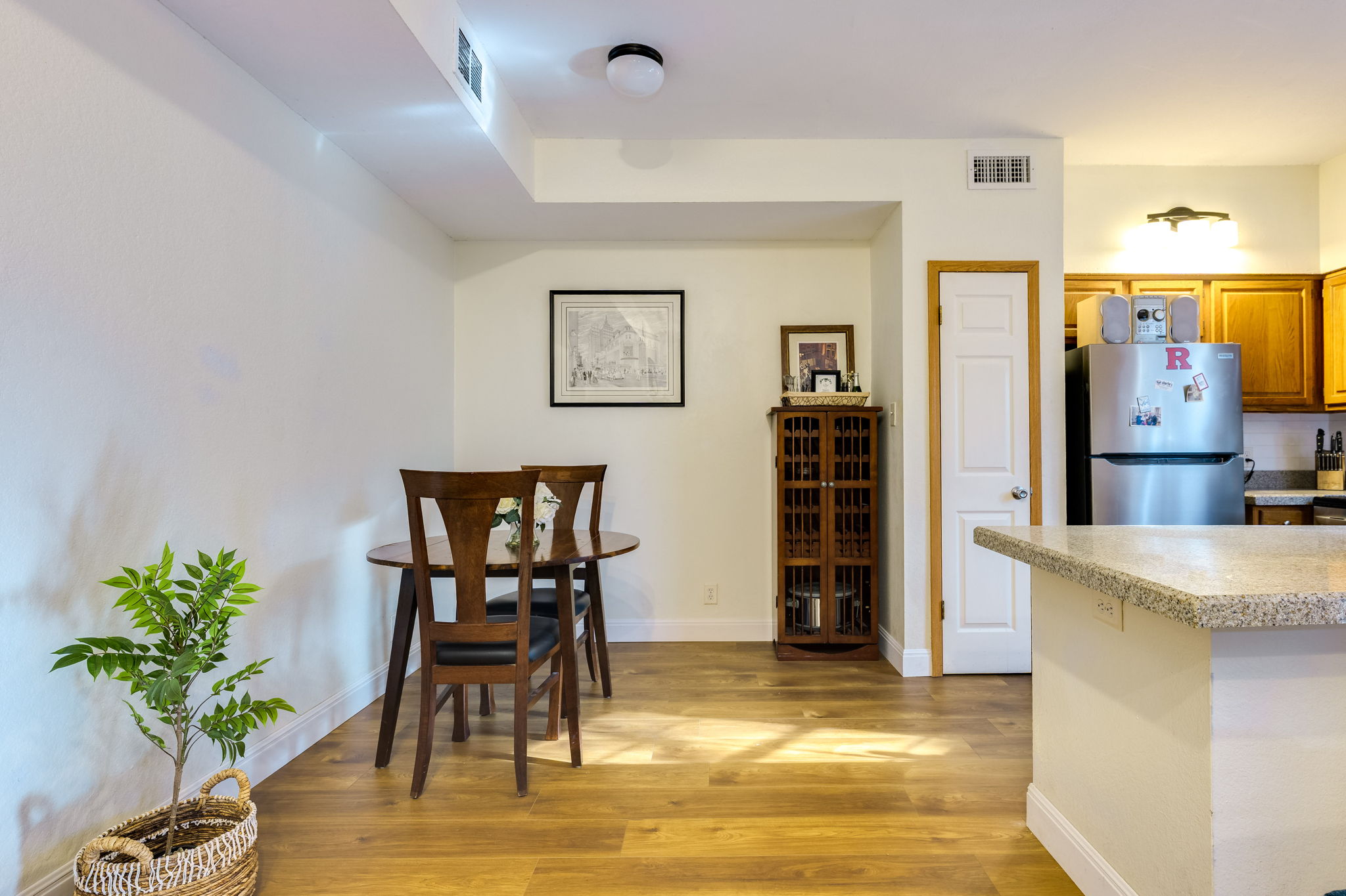 3809 Spicewood Springs Road, Unit 150 Austin, TX 78759 - Photo 17 of 35 a view of a livingroom with furniture and a potted plant