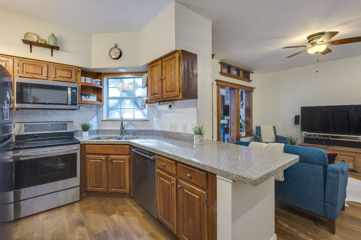 3809 Spicewood Springs Road, Unit 150 Austin, TX 78759 - Photo 18 of 34