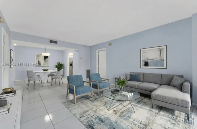 $1,700 | 4172 Inverrary Drive, Unit 304, Lauderhill, FL 33319