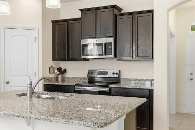 $399,900 | 255 River Vale Lane, Ormond Beach, FL 32174