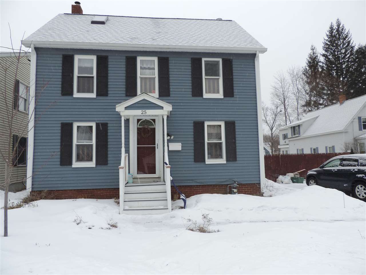 25 Prospect Street Rochester, NH 03867 - Photo 1 of 28