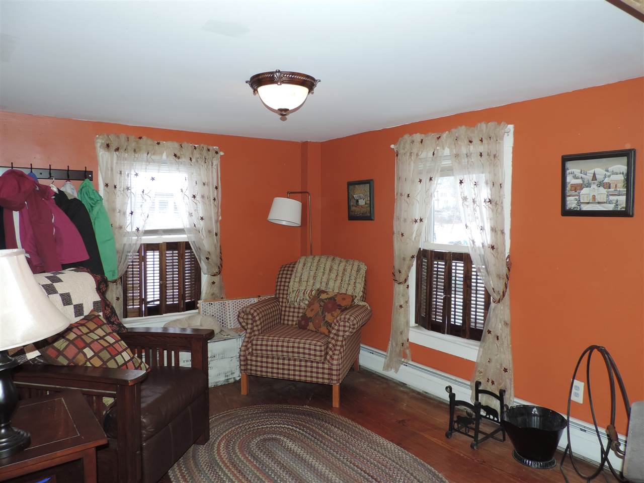25 Prospect Street Rochester, NH 03867 - Photo 12 of 28