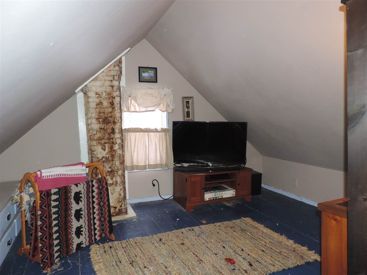 25 Prospect Street Rochester, NH 03867 - Photo 23 of 28