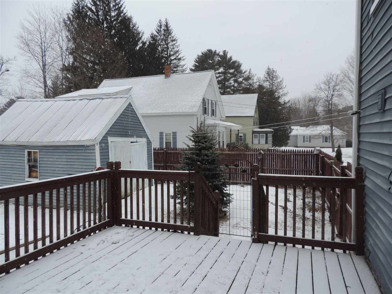 25 Prospect Street Rochester, NH 03867 - Photo 26 of 28