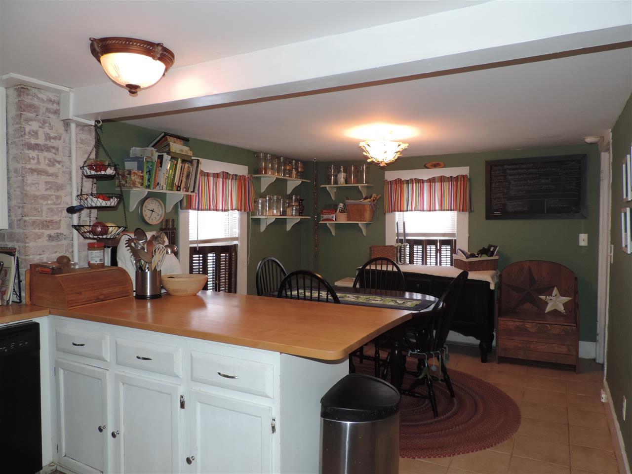 25 Prospect Street Rochester, NH 03867 - Photo 6 of 28