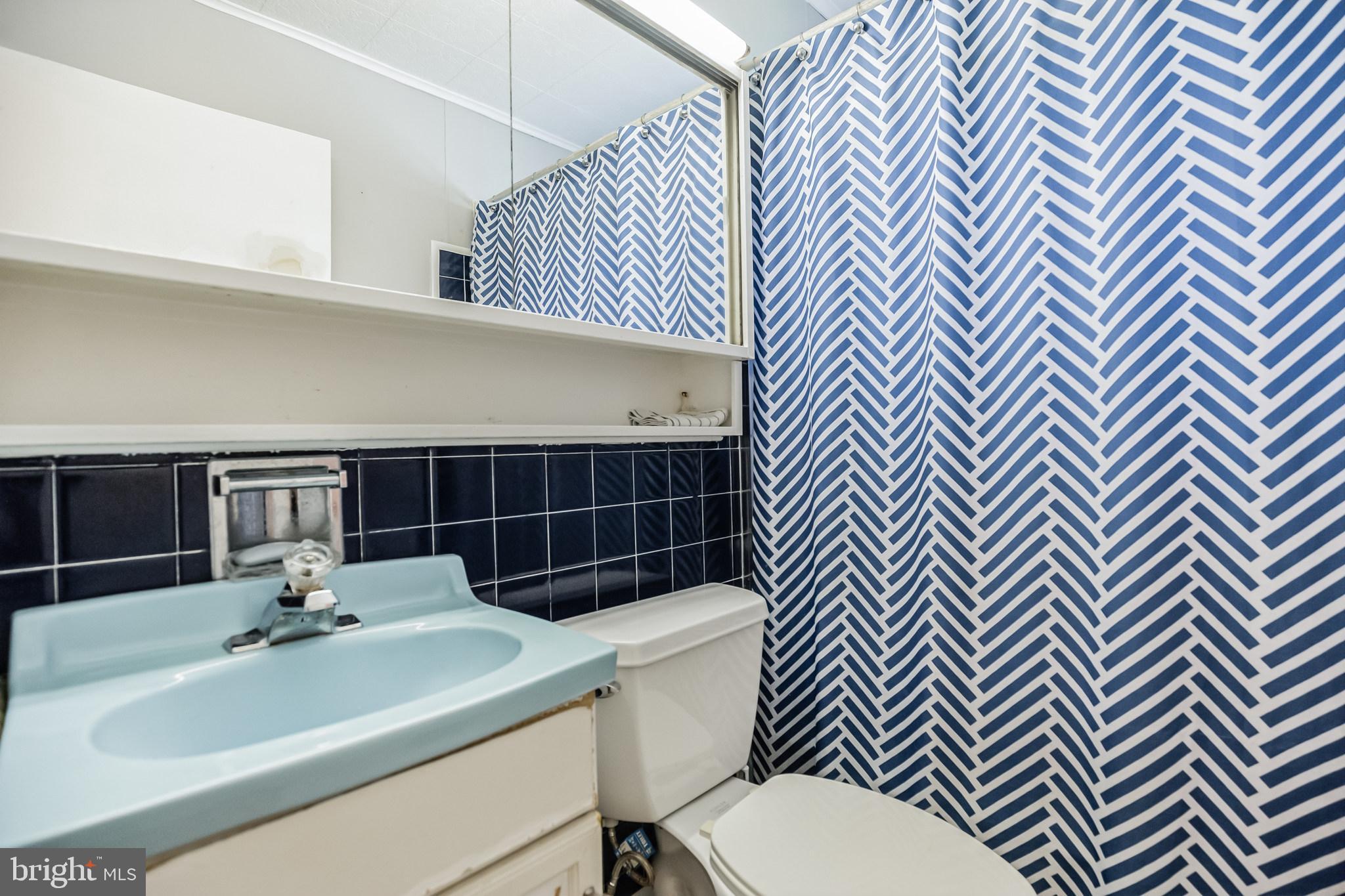 47 Calicobush Road Levittown, PA 19057 - Photo 20 of 30