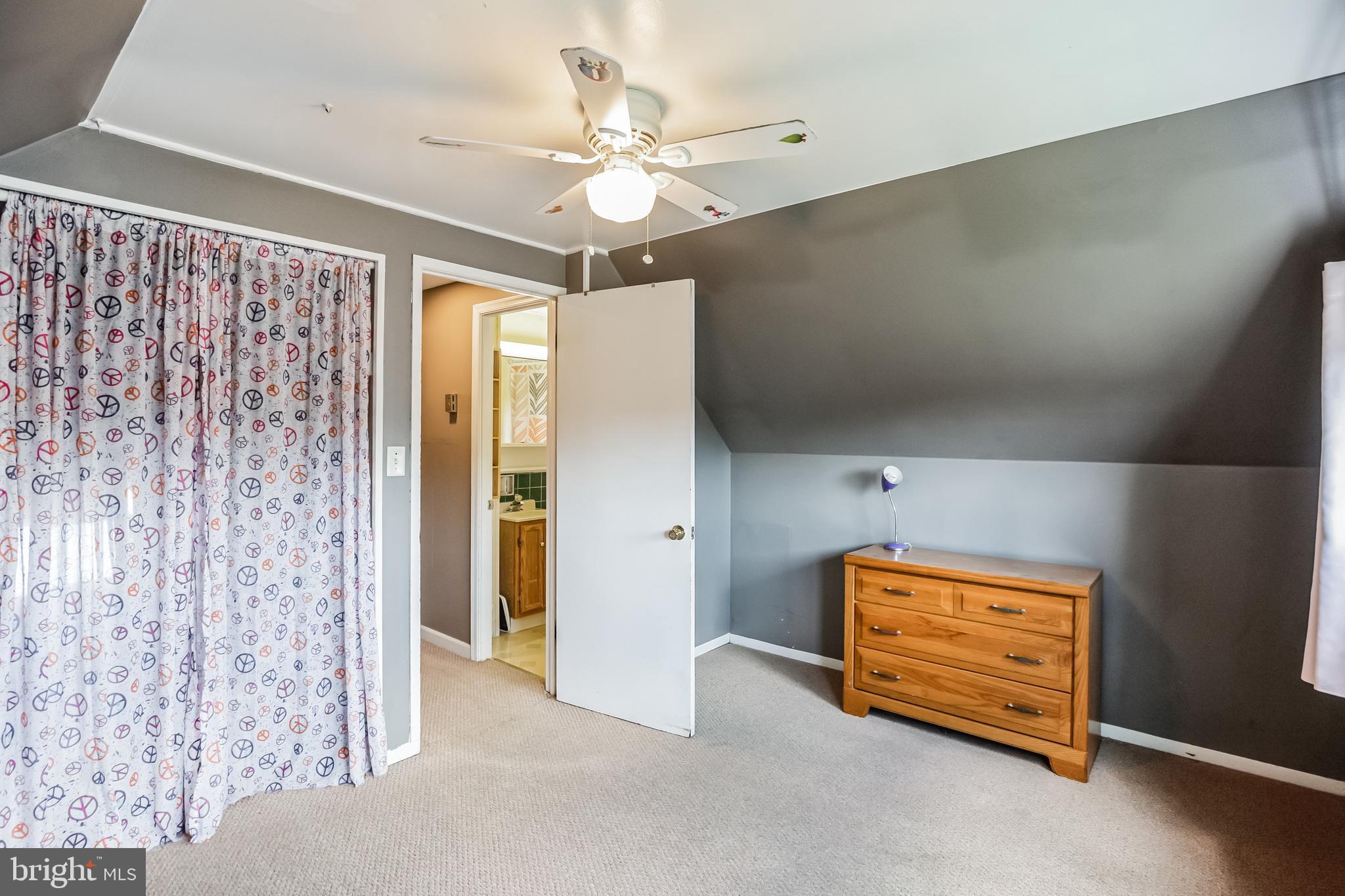 47 Calicobush Road Levittown, PA 19057 - Photo 22 of 30