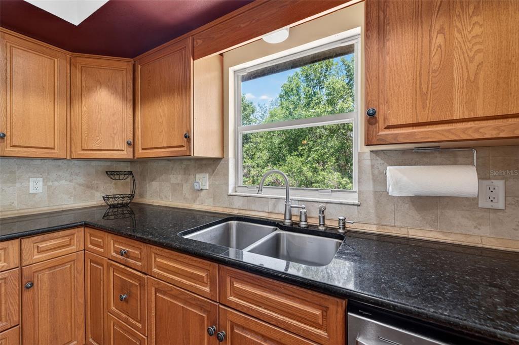 1007 State Street East Oldsmar, FL 34677 - Photo 11 of 65