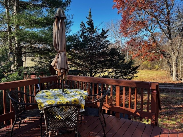 61 Ridgewood Road Charlestown, RI 02813 - Photo 3 of 17