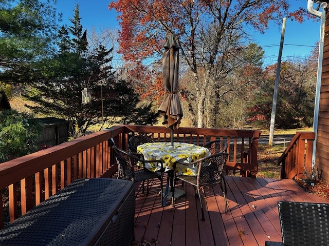 61 Ridgewood Road Charlestown, RI 02813 - Photo 4 of 17